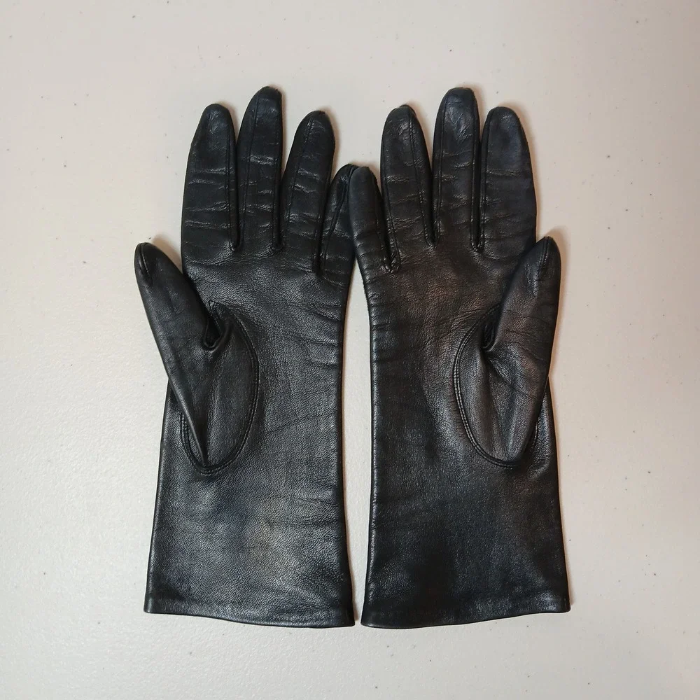 Winkelman's Gloves Womens Black Leather Classic Opera Driving Quiet Luxury